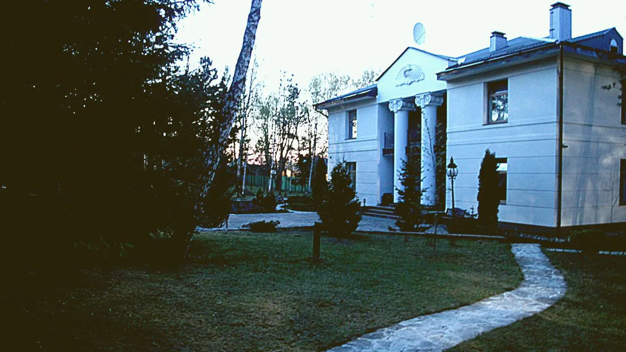 Сталинка с колоннами, фото 19