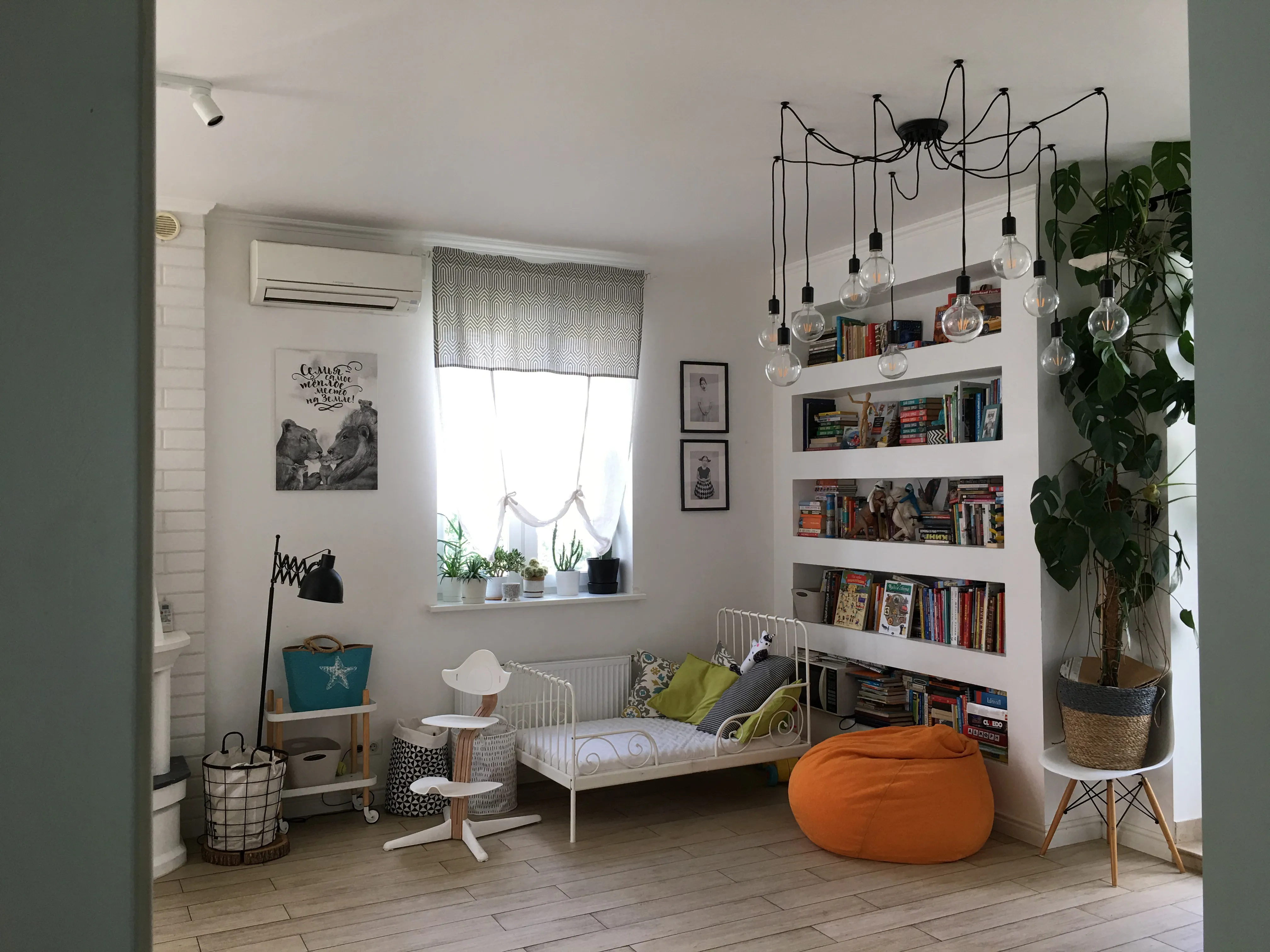 Светлая квартира с камином, фото 13