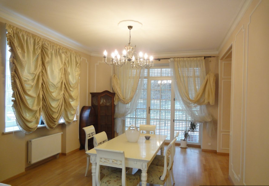 Квартира с камином и французским балконом, фото 12
