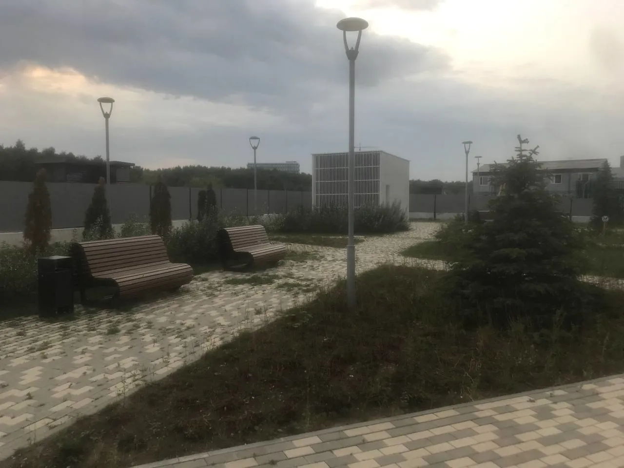 Двор жилого комплекса, фото 9