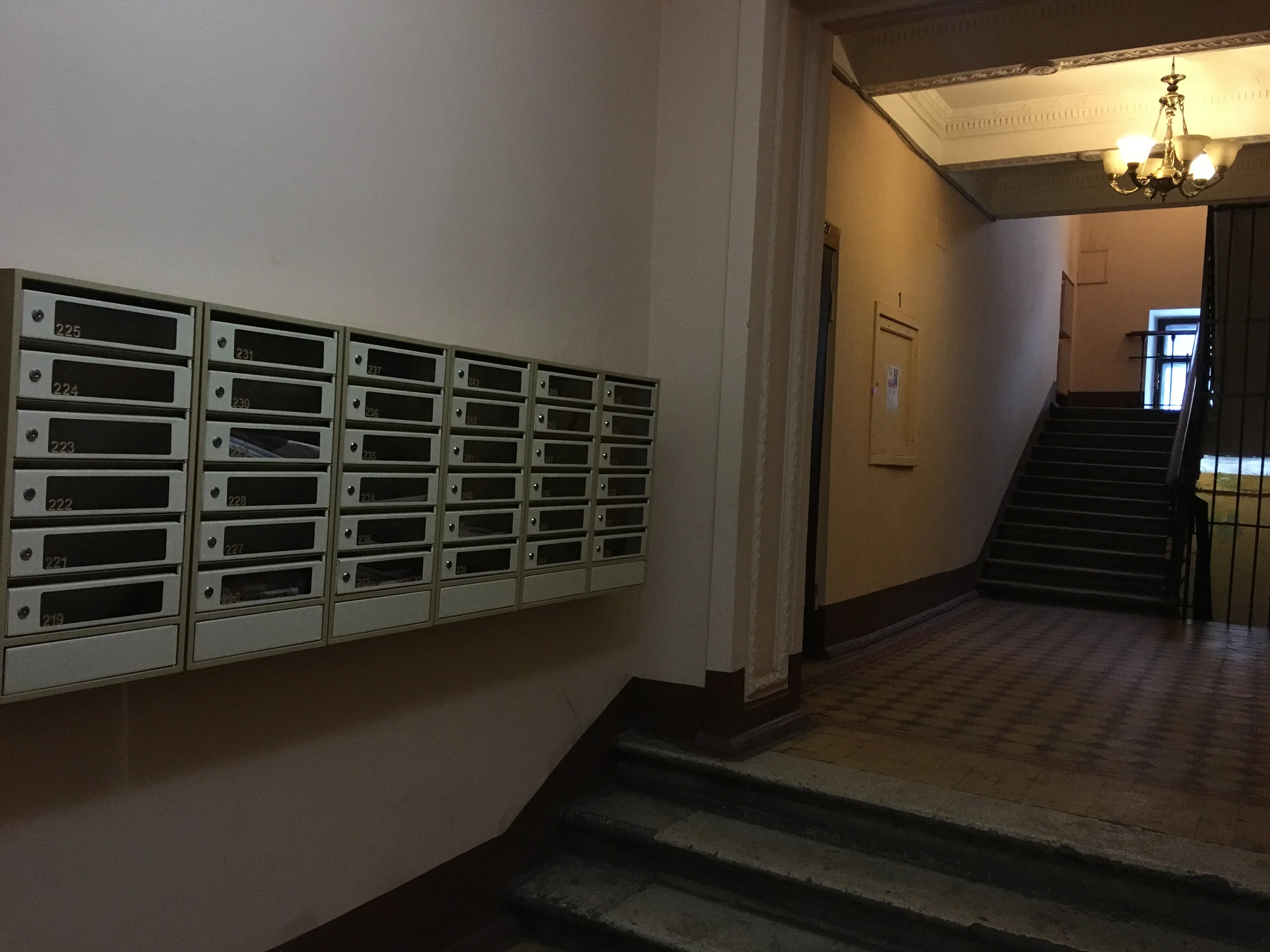 Сталинка с лестницей, фото 9