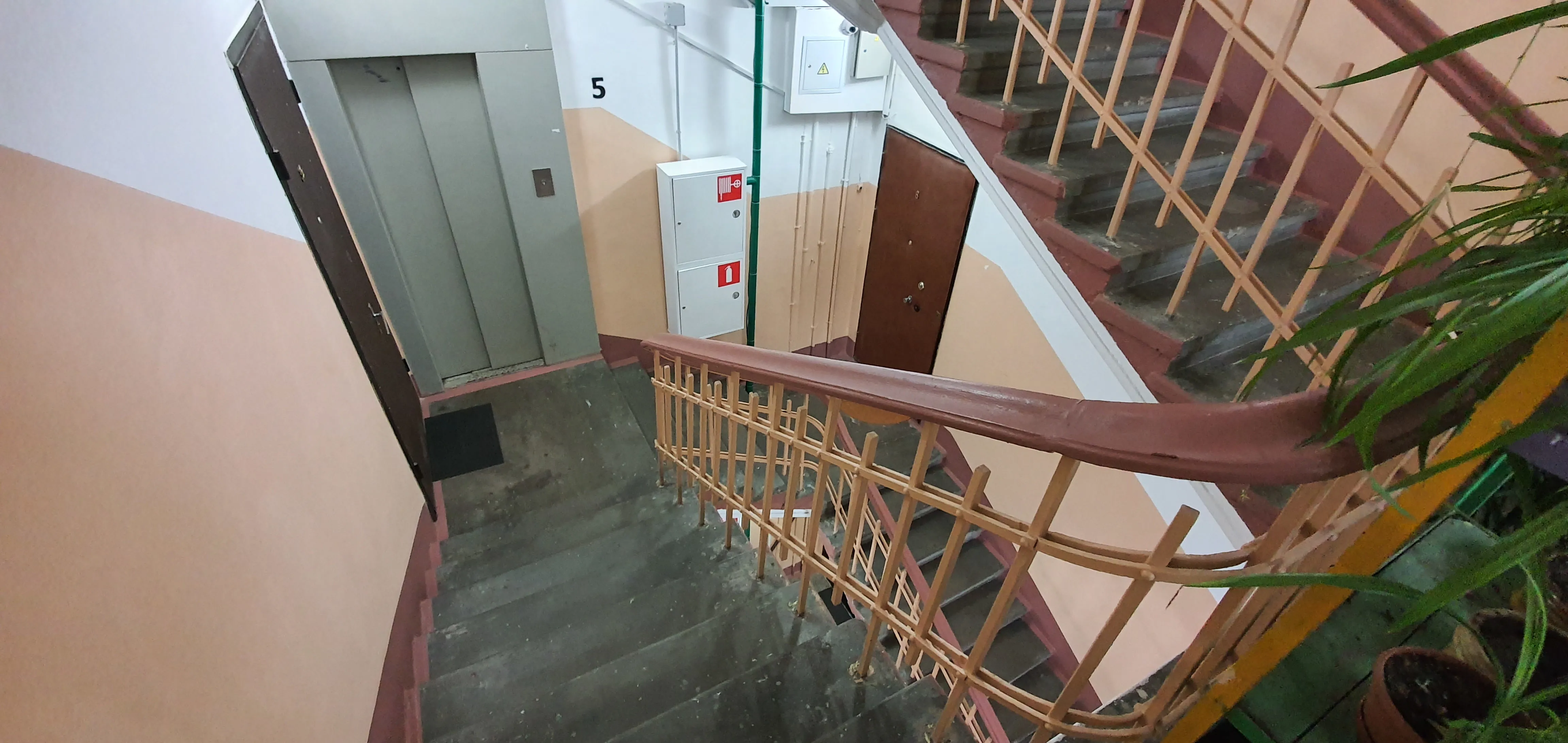 Сталинка с винтовой лестницей, фото 6