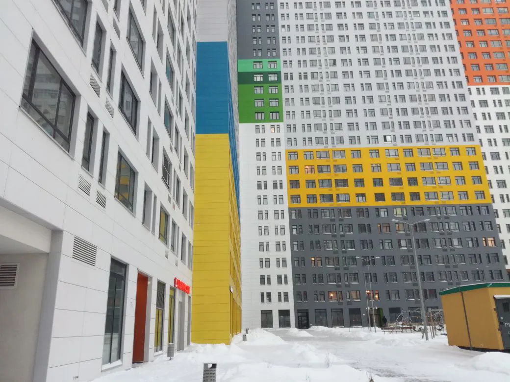 Новостройка с фасадом, фото 1