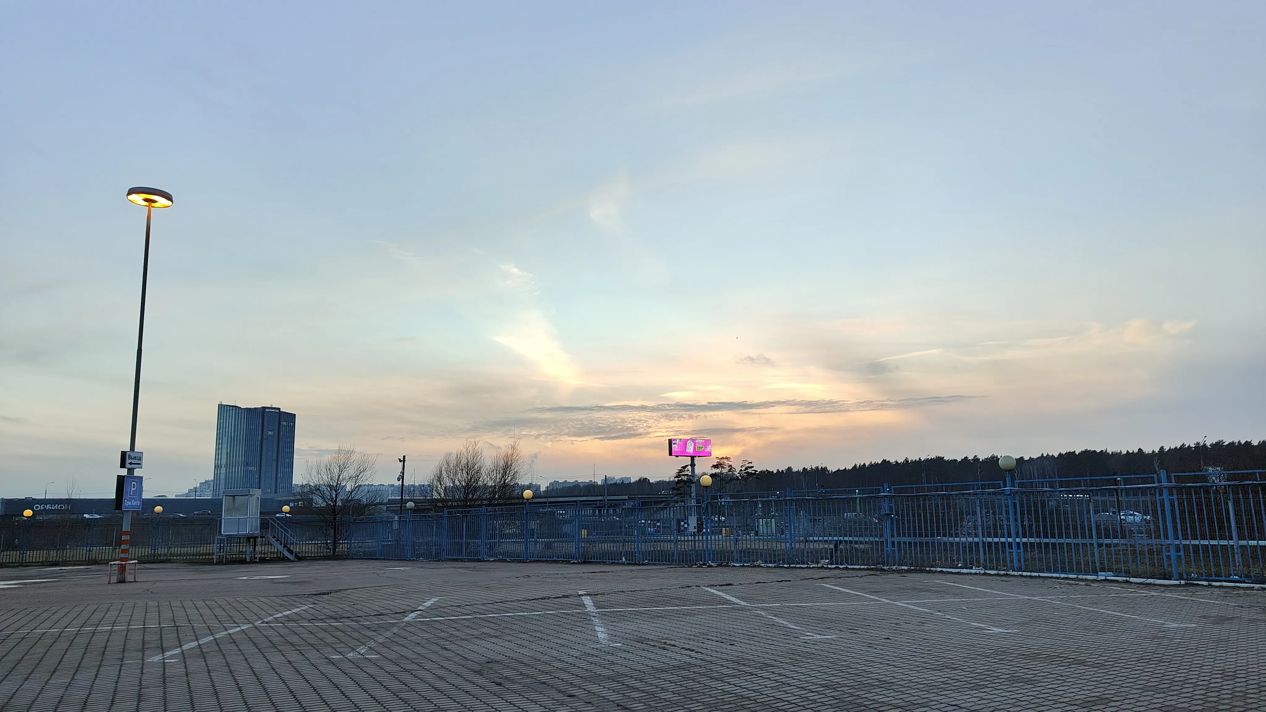 Парковка у высоток, фото 10