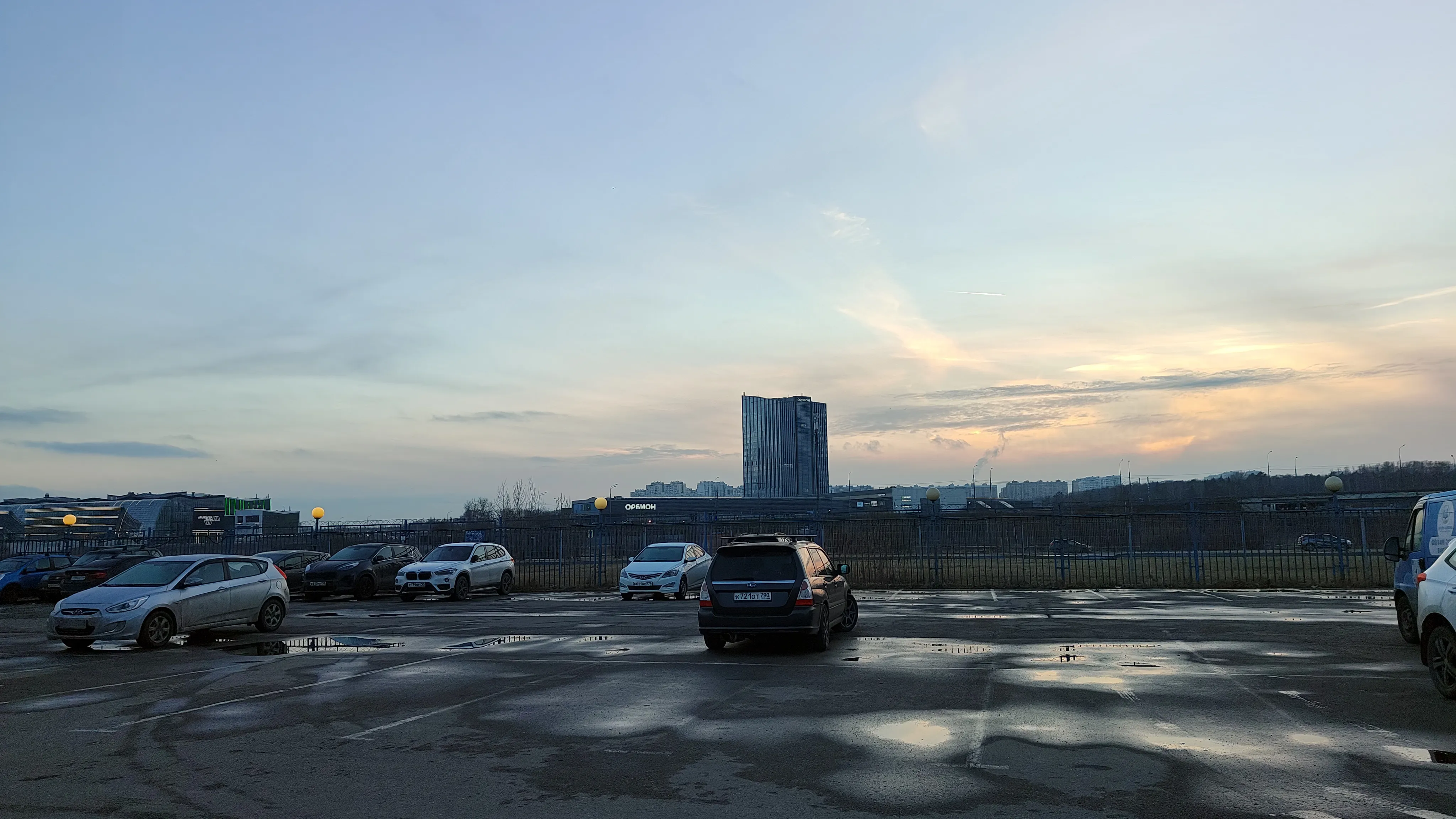 Парковка у высоток, фото 13
