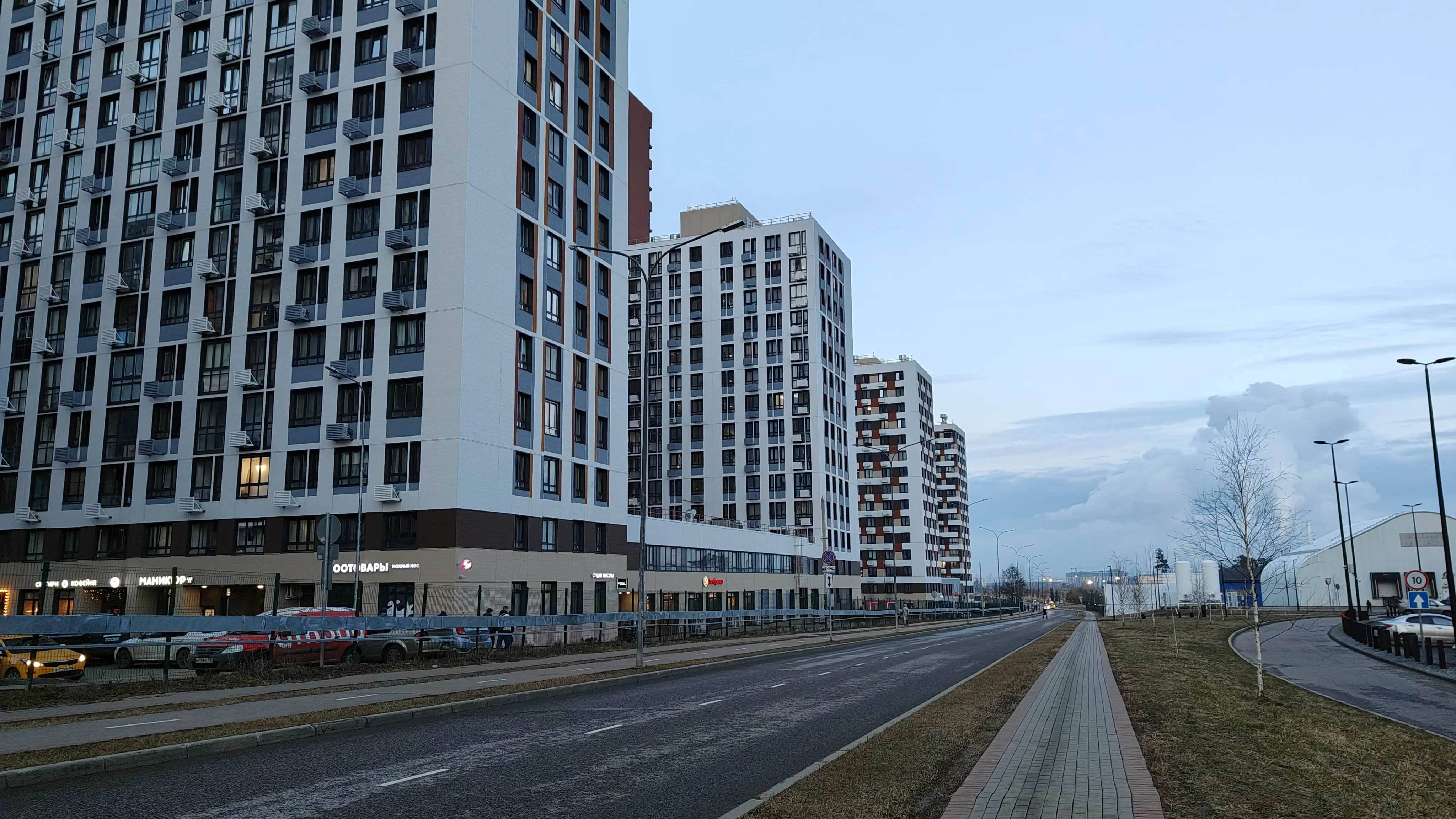 Парковка у высоток, фото 21