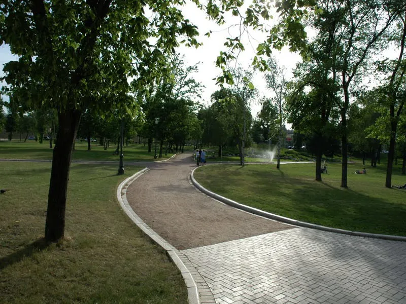 Парк у пруда, фото 11
