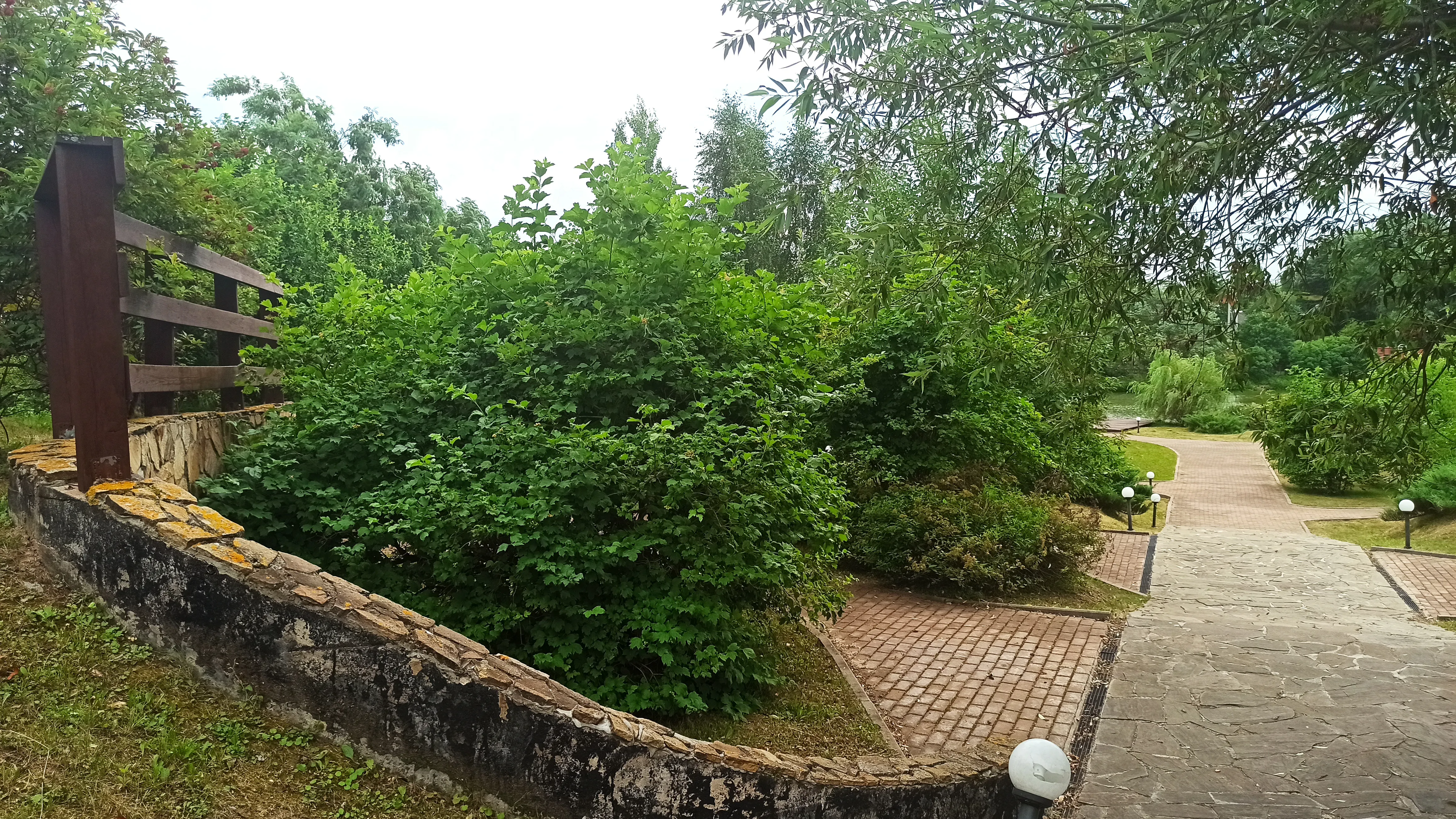 Дорожки с фонарями-шарами, фото 10