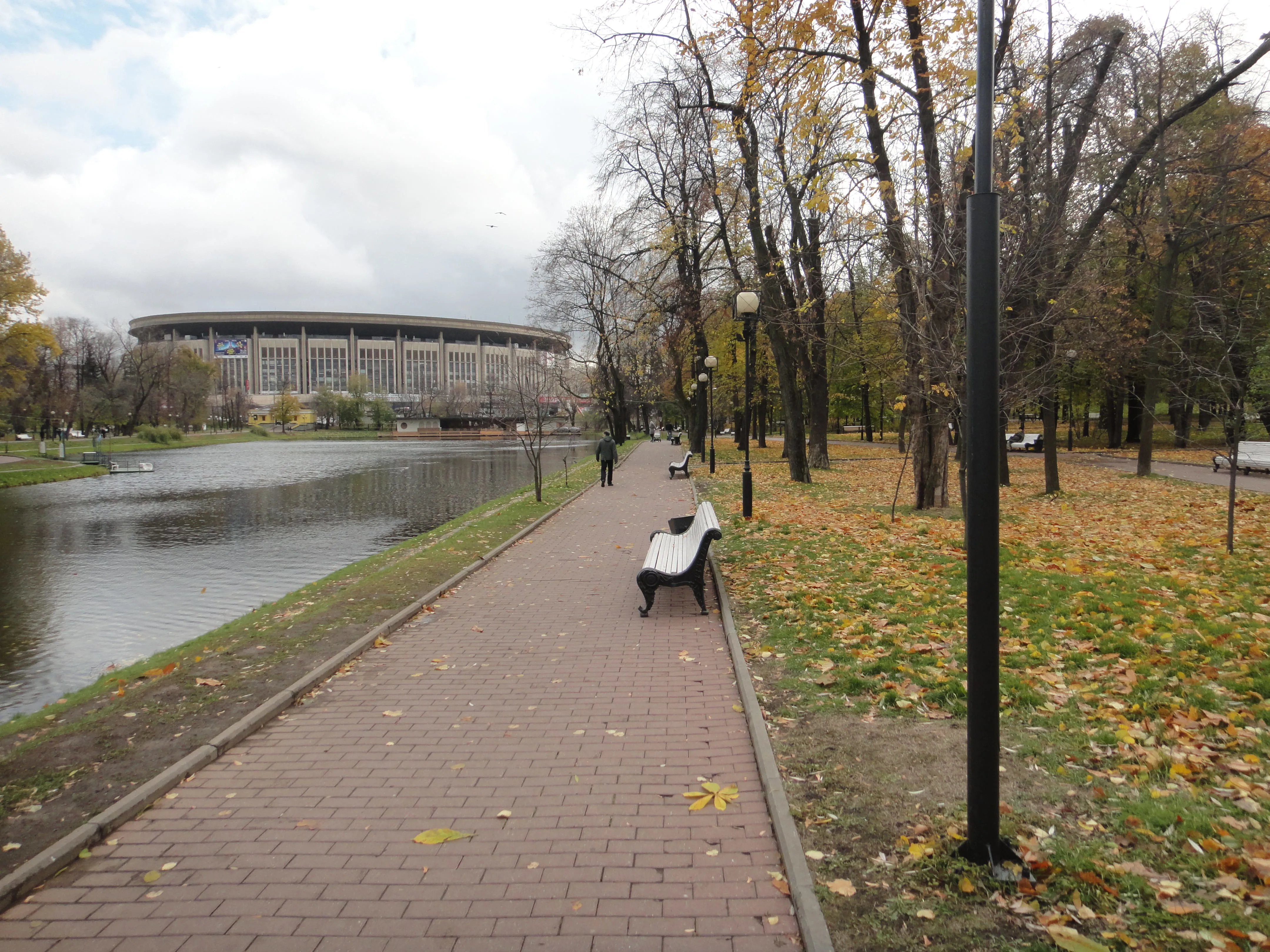 Парк с аркой и амфитеатром, фото 23