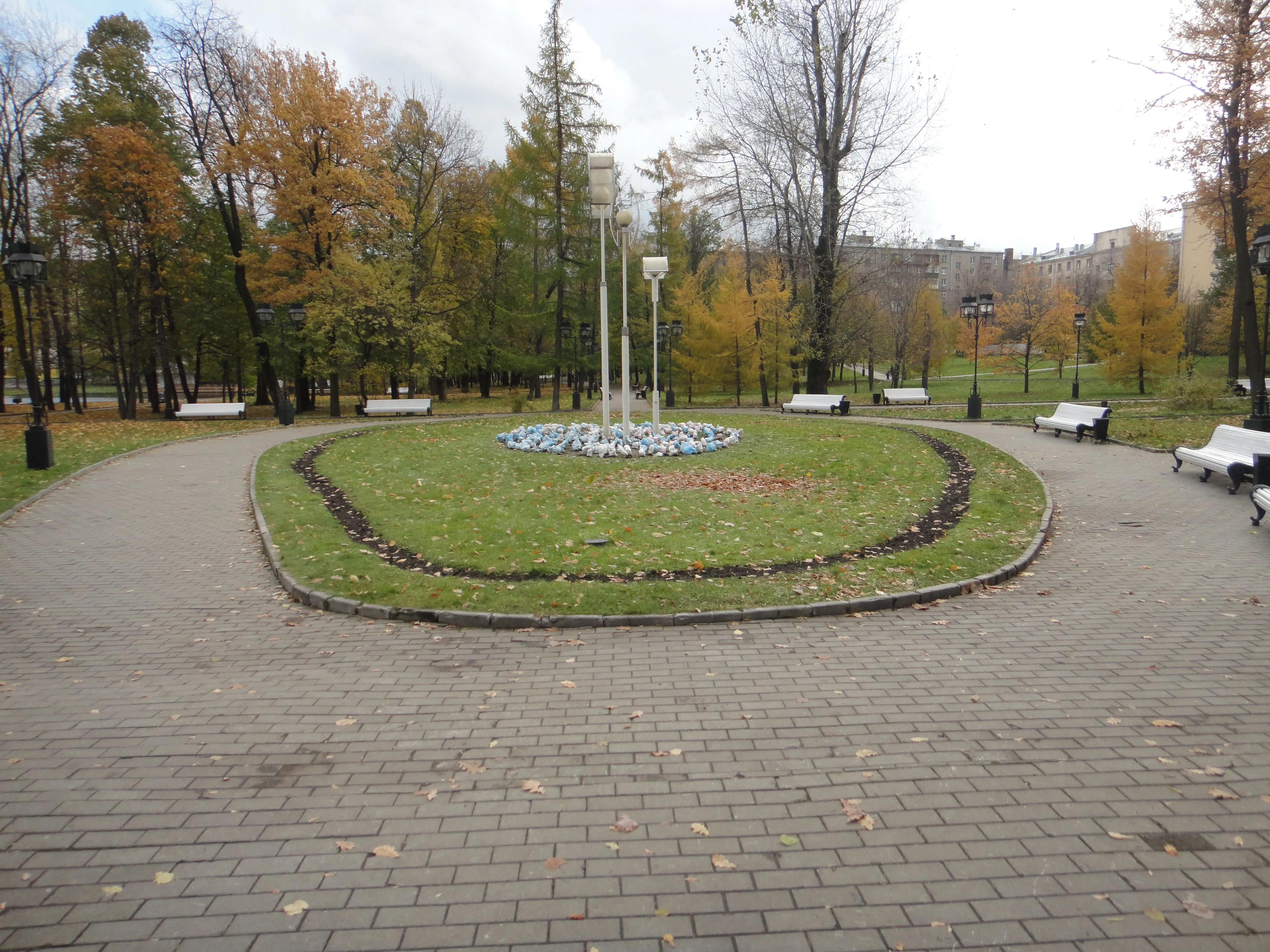Парк с аркой и амфитеатром, фото 18