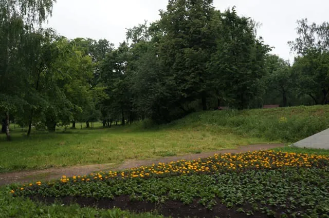 Парк с прудом и лестницей, фото 15