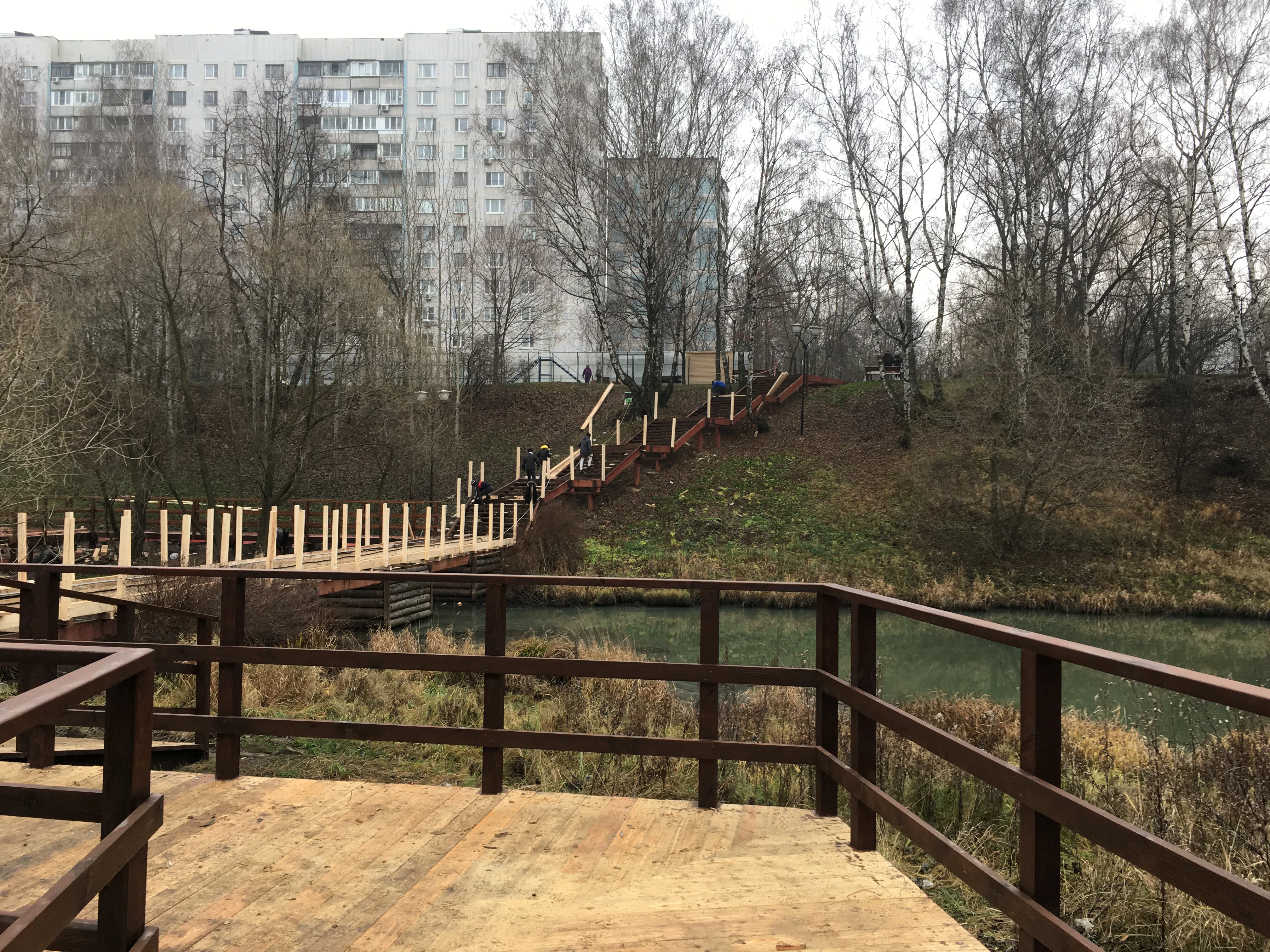 Извилистые тропы и пруд, фото 9