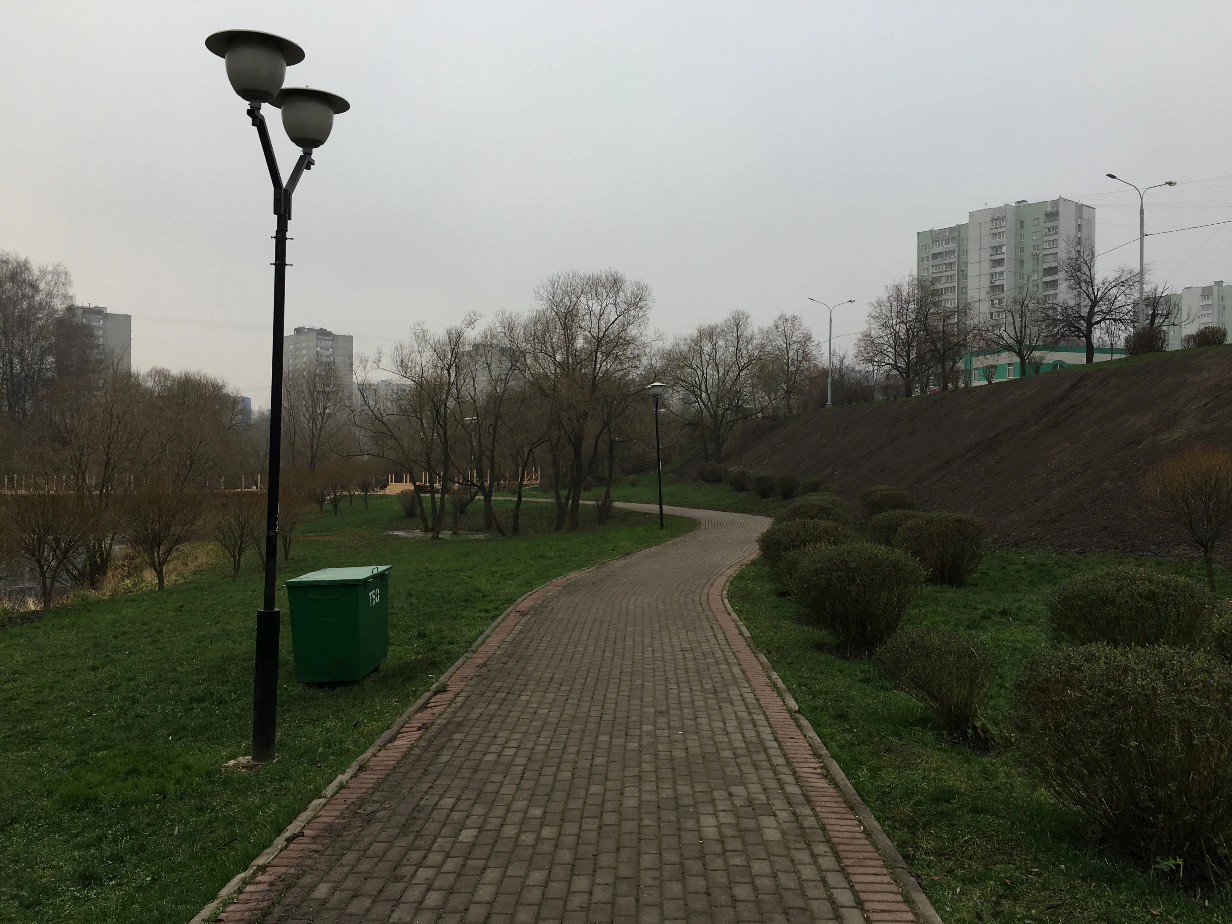 Извилистые тропы и пруд, фото 5