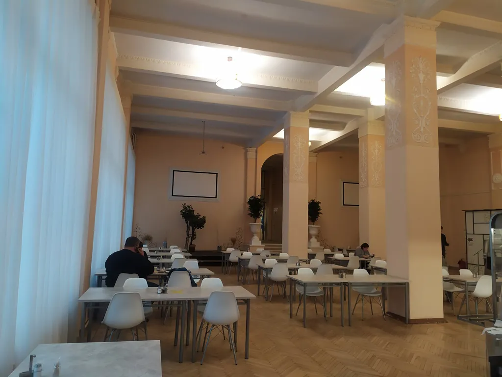 Ретро-лофт с люстрами, фото 19