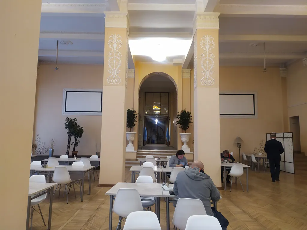 Ретро-лофт с люстрами, фото 18