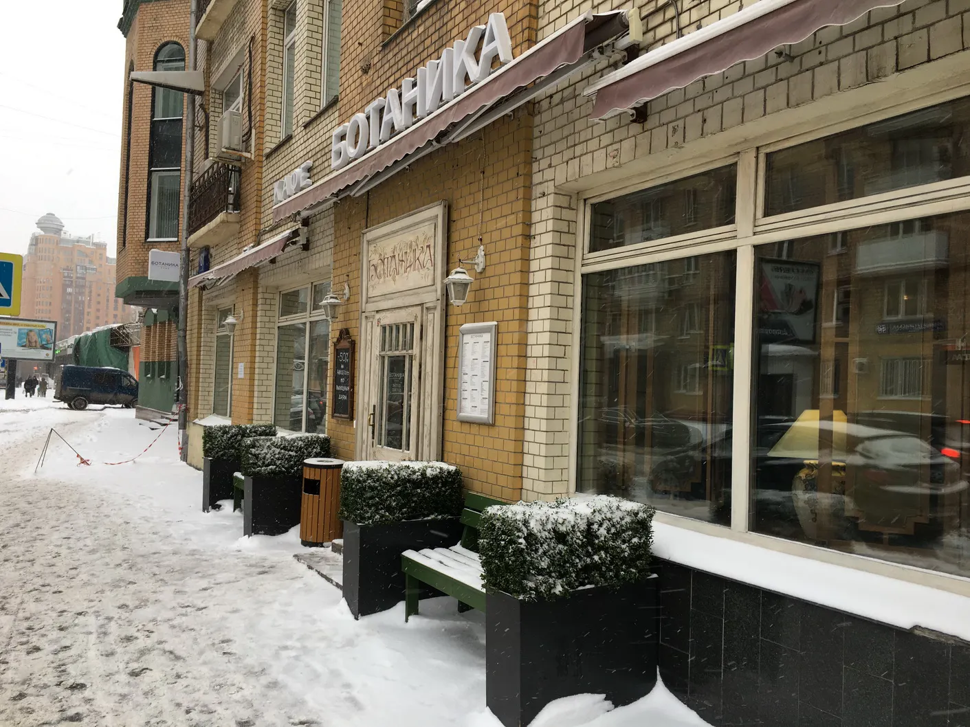Кафе в желтом кирпиче, фото 3