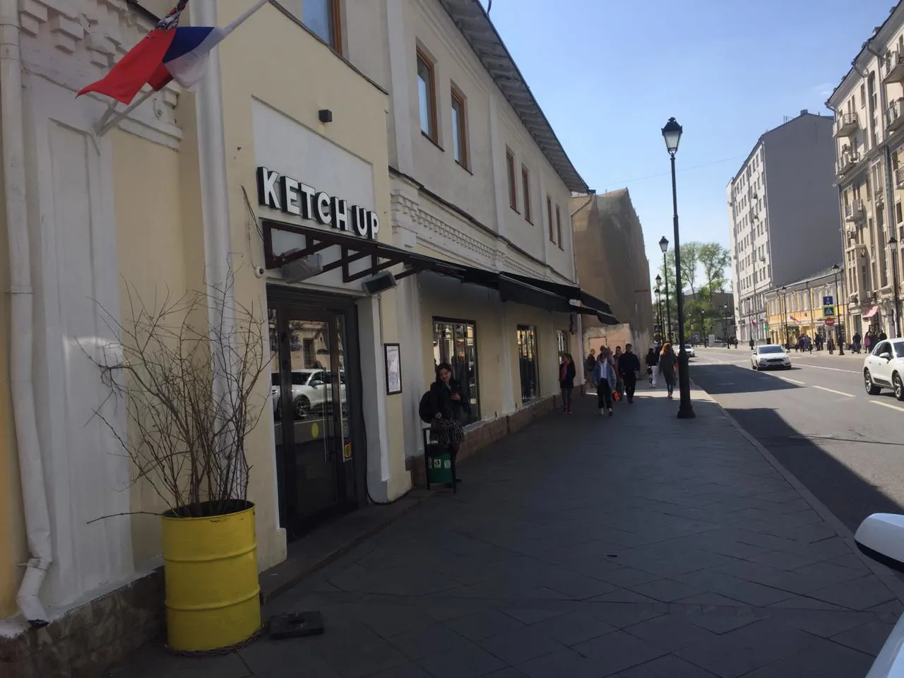 Ресторан в стиле хай-тек, фото 1