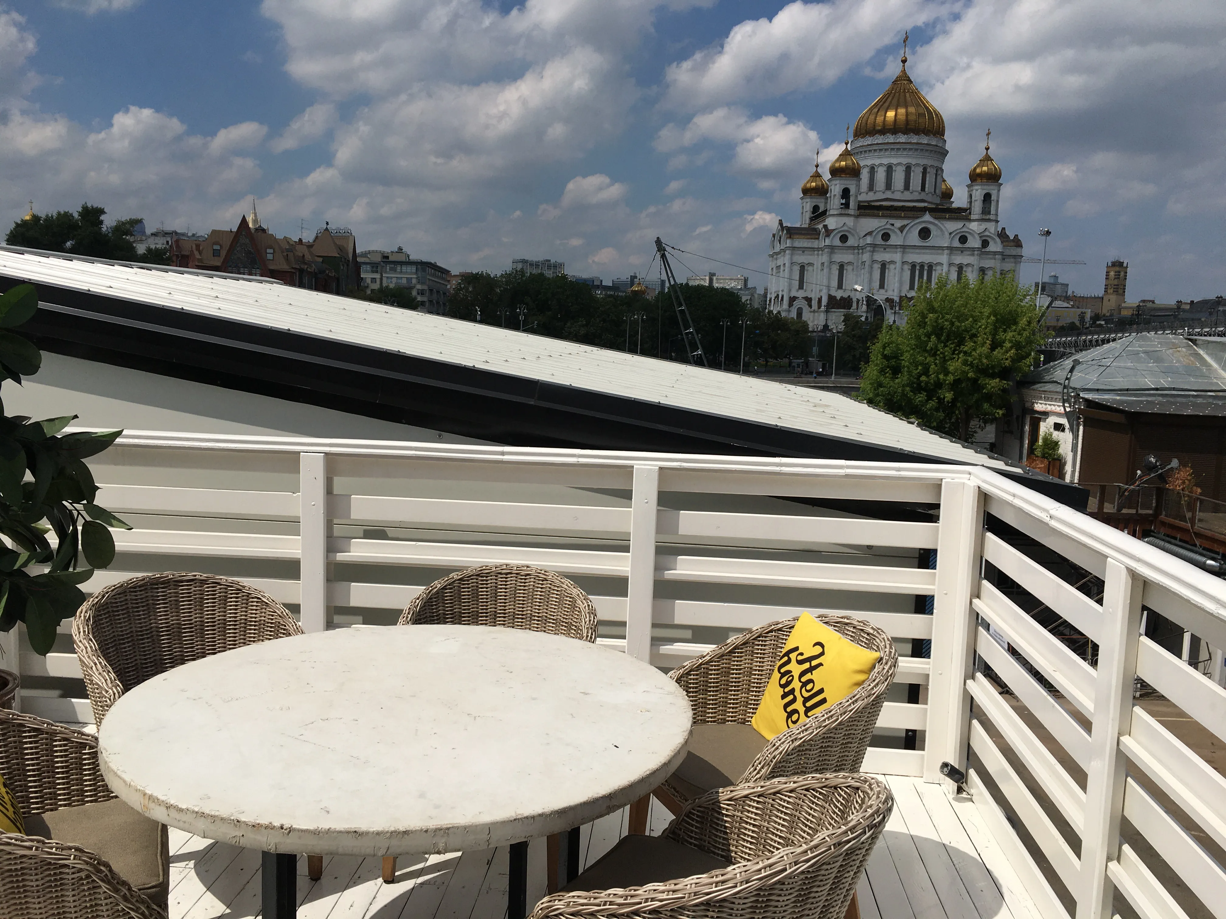 Зелёная веранда у реки, фото 22