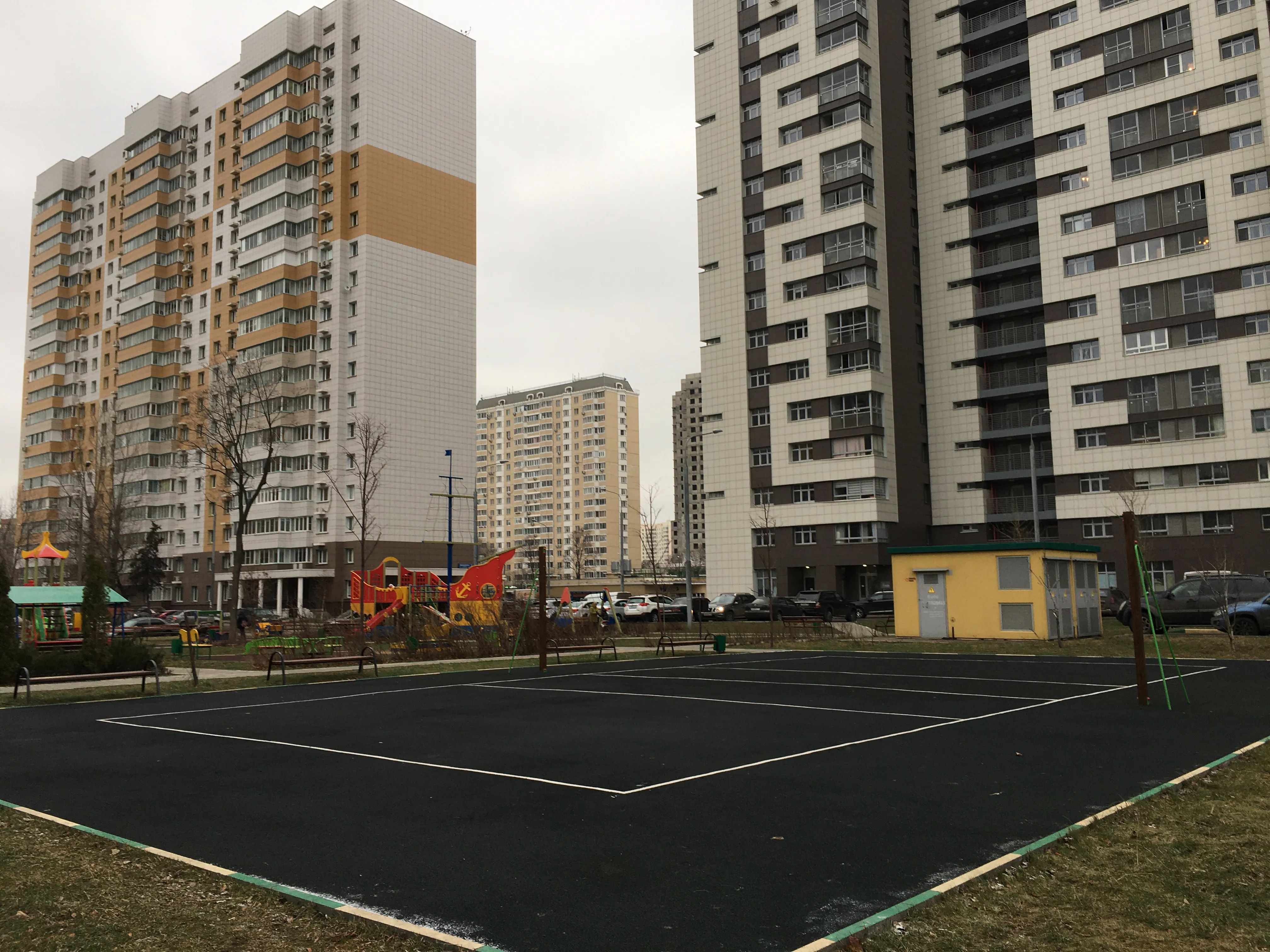 Новостройка на спортплощадке, фото 7