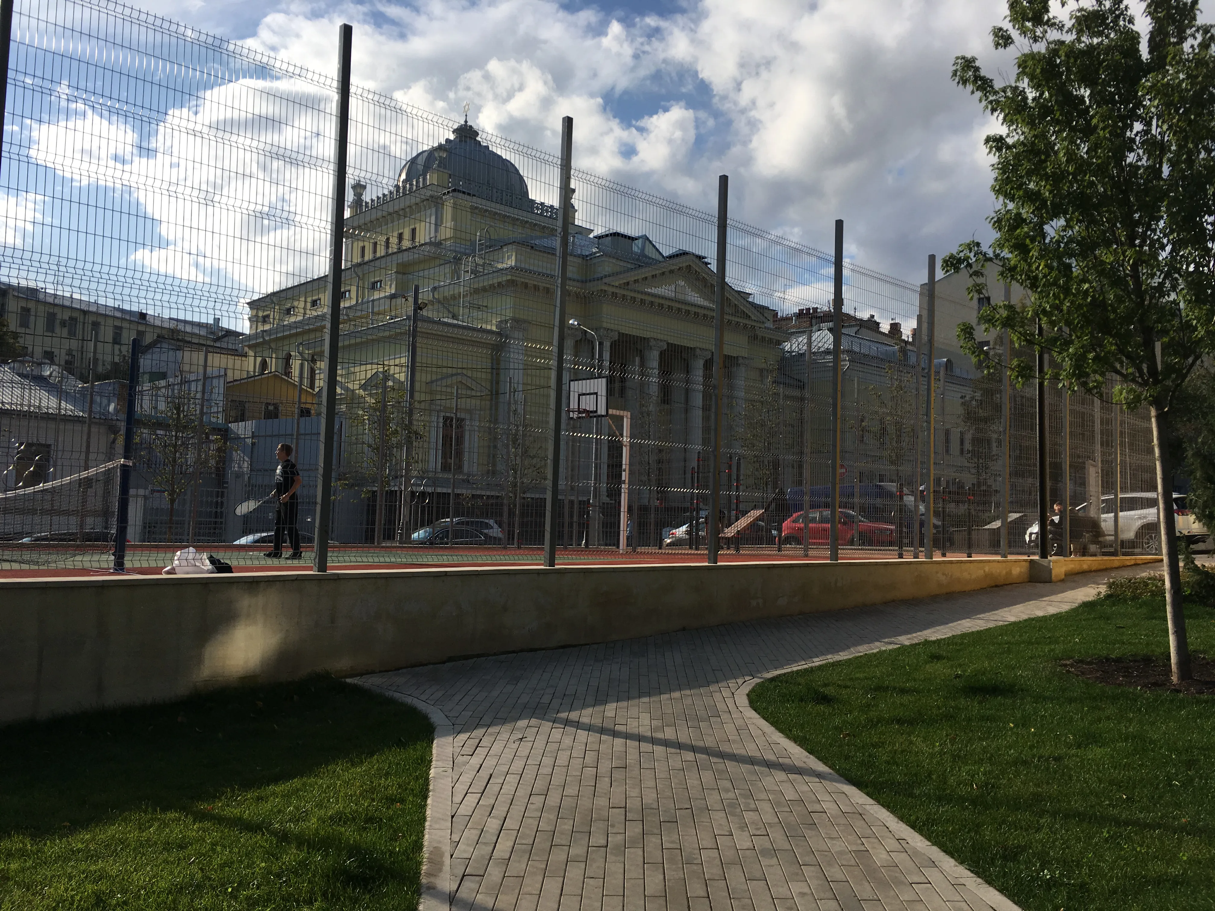 Парк со спортплощадкой, фото 4