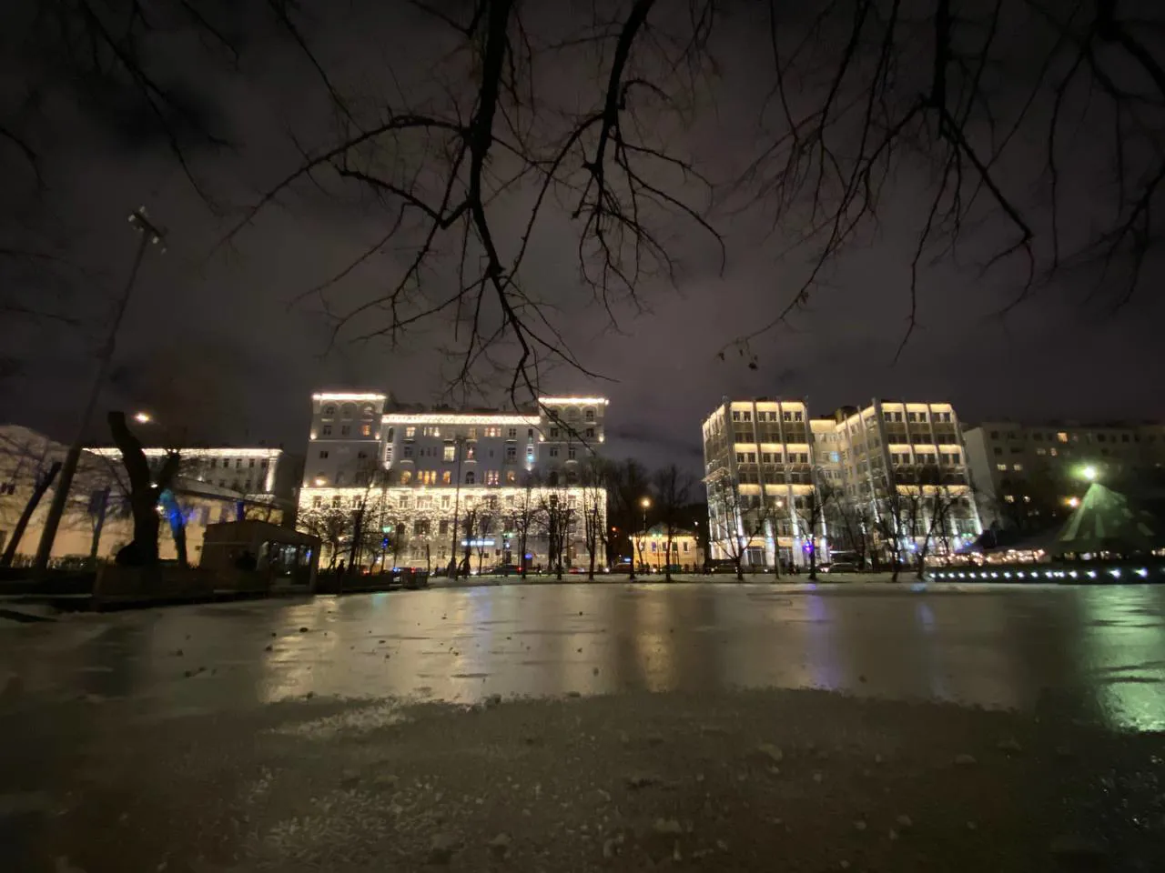 Городской парк в огнях, фото 6
