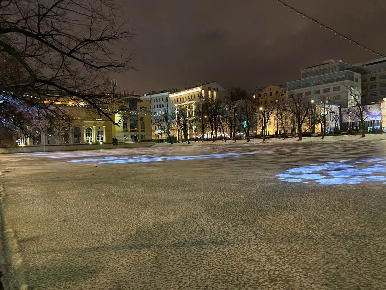 Городской парк в огнях, фото 24