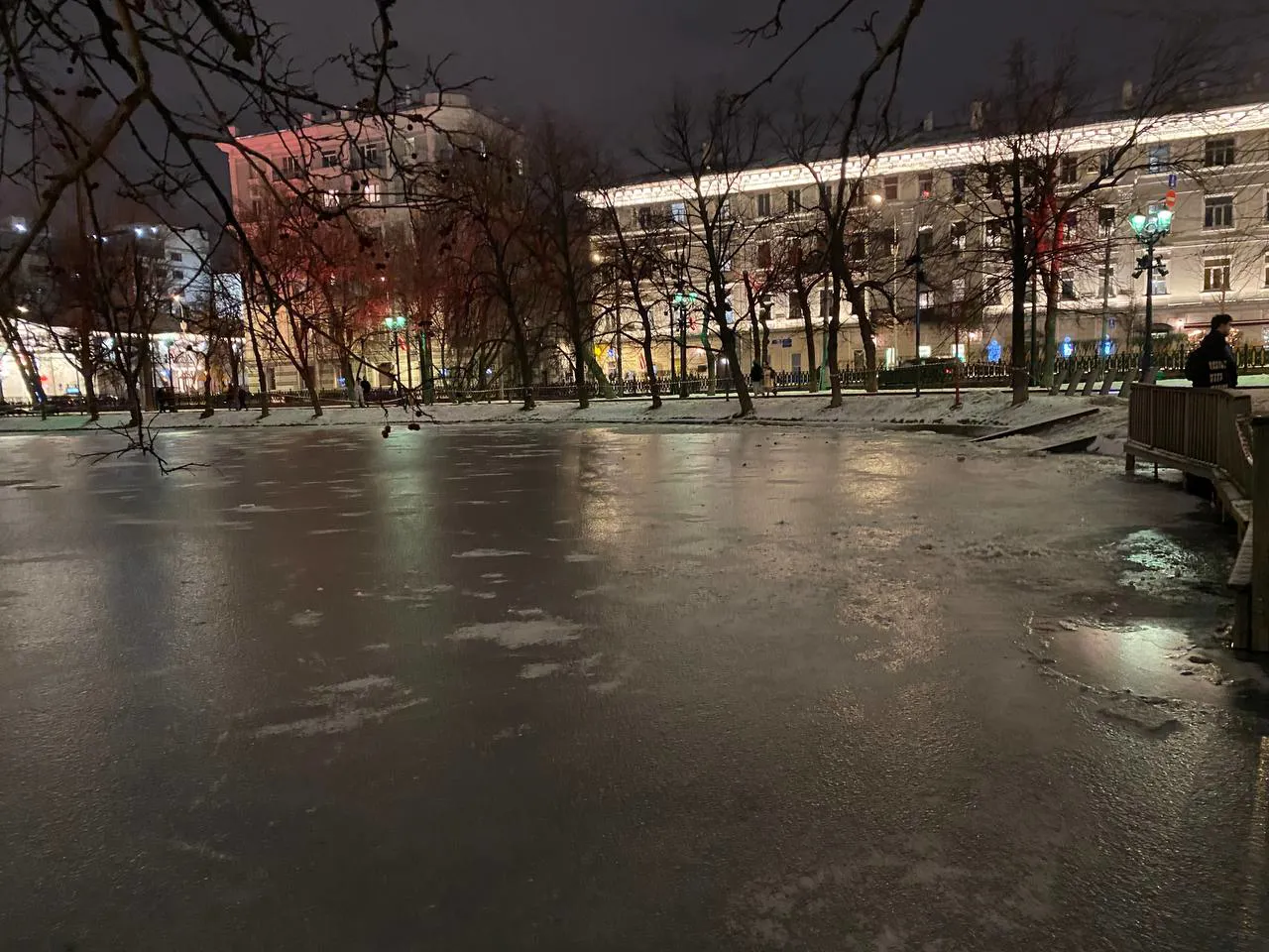 Городской парк в огнях, фото 12