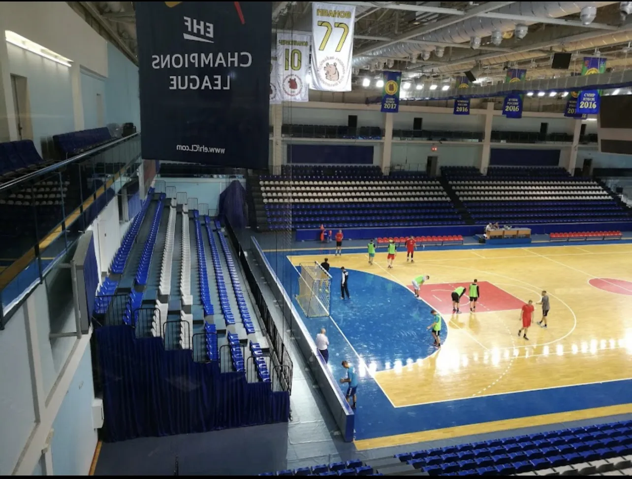 Спортзал с трибунами, фото 2