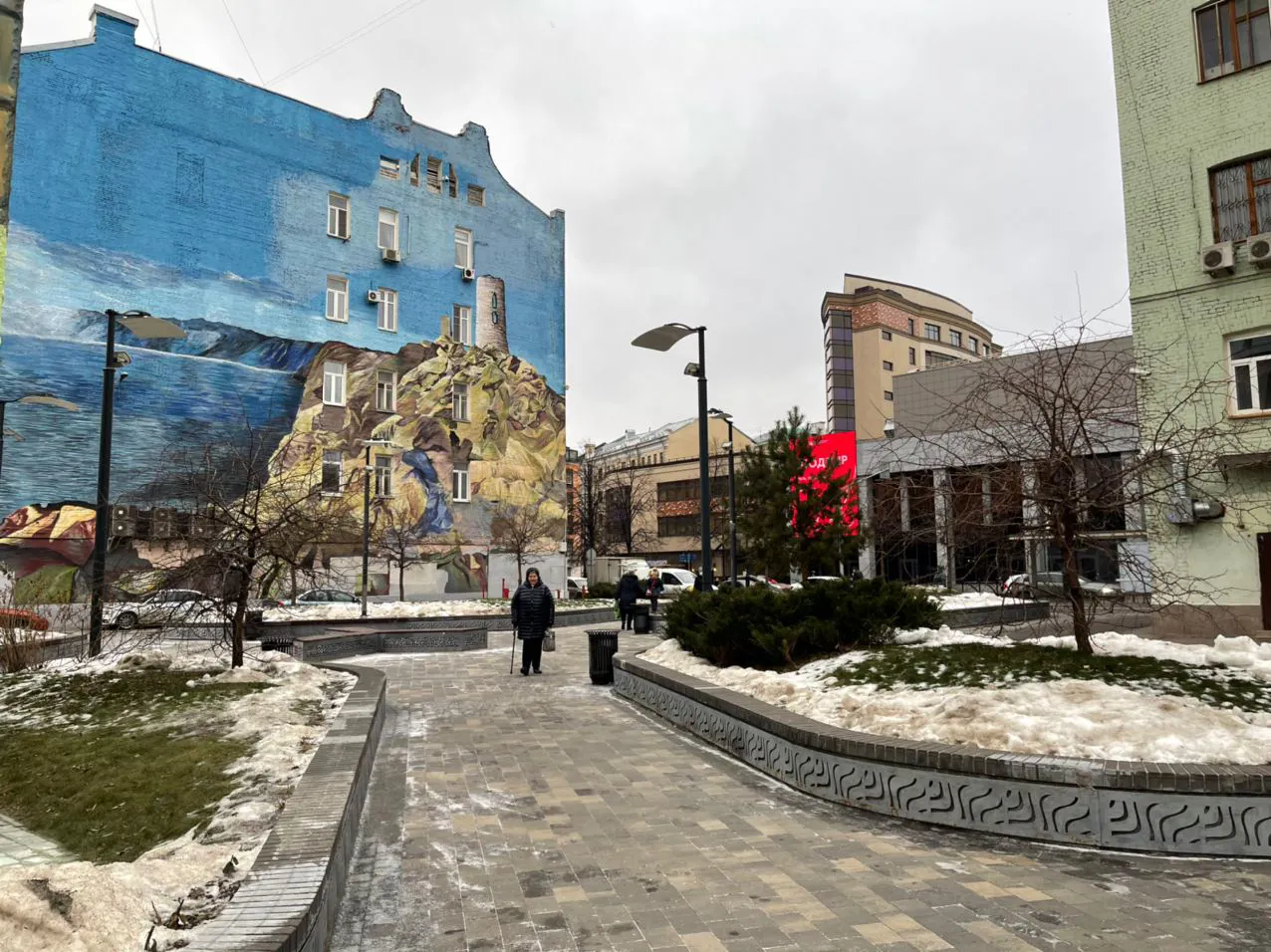 Парк с граффити на стенах, фото 16