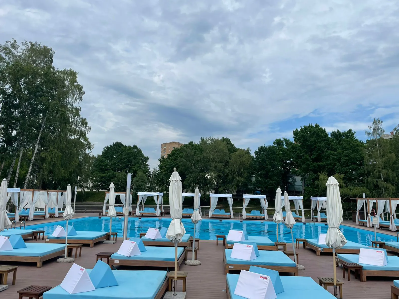 Палуба у воды с бассейном, фото 18