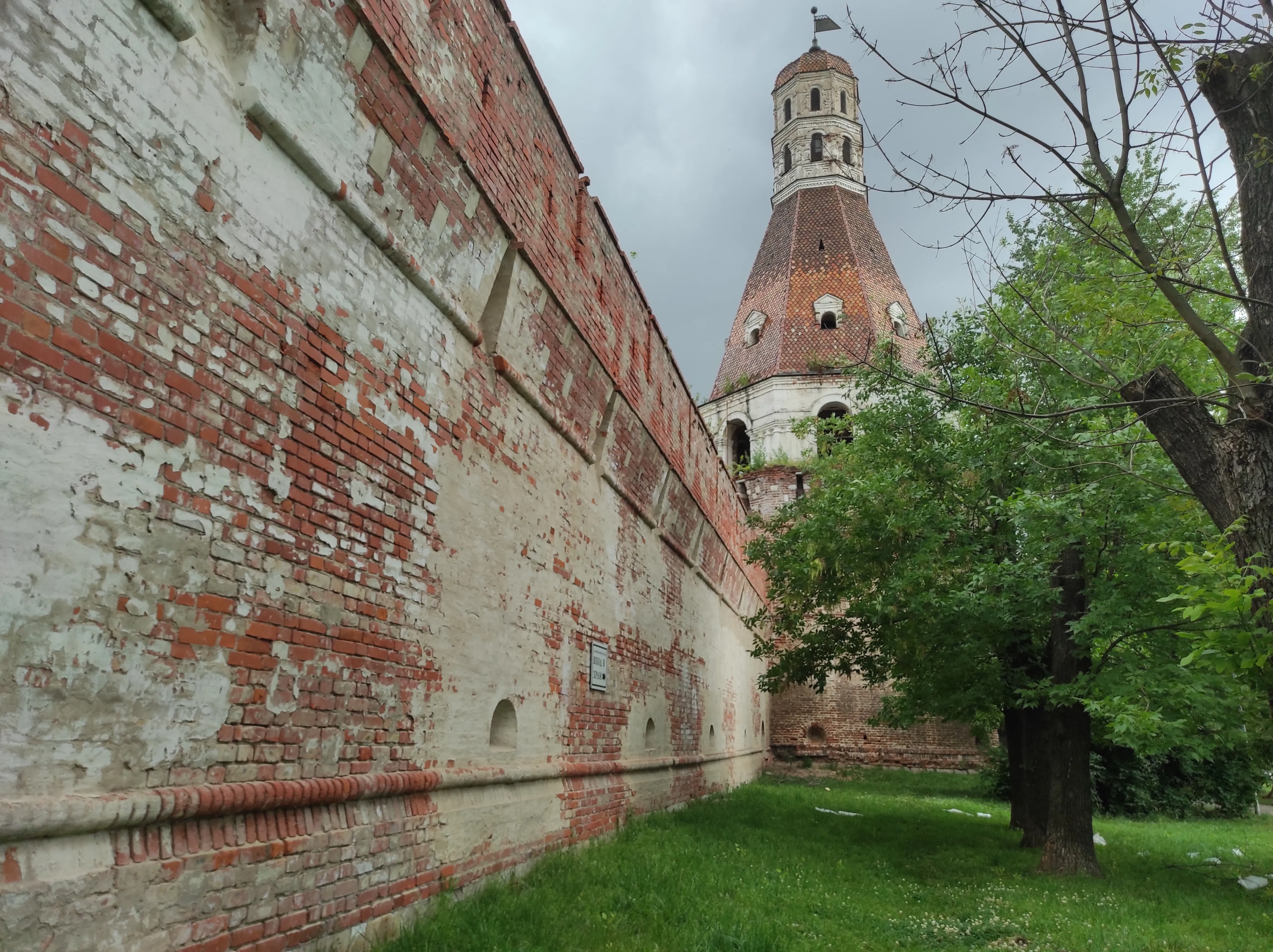 Старинная башня с садом, фото 16