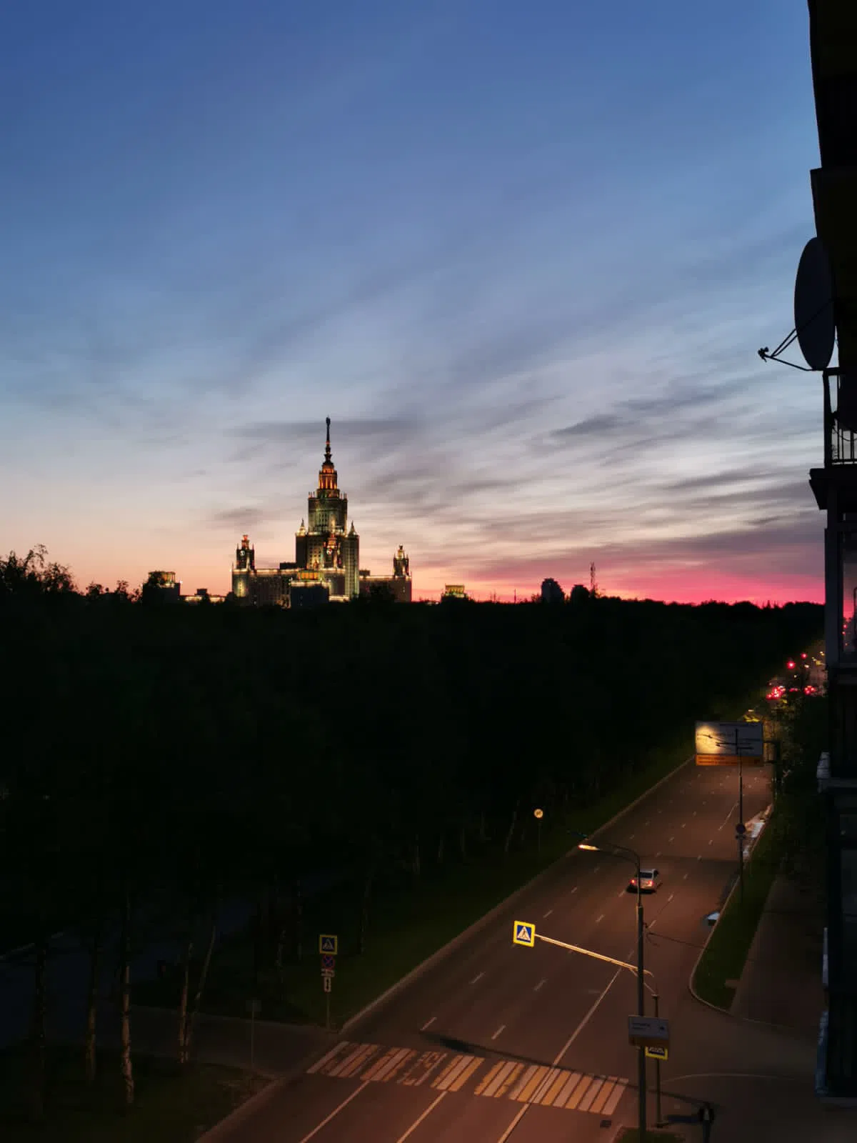 Сталинка с видом на МГУ, фото 3