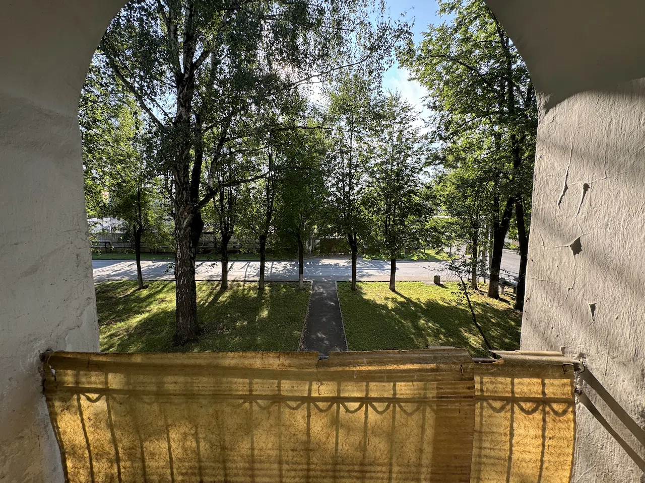 Старый подъезд с арками, фото 22