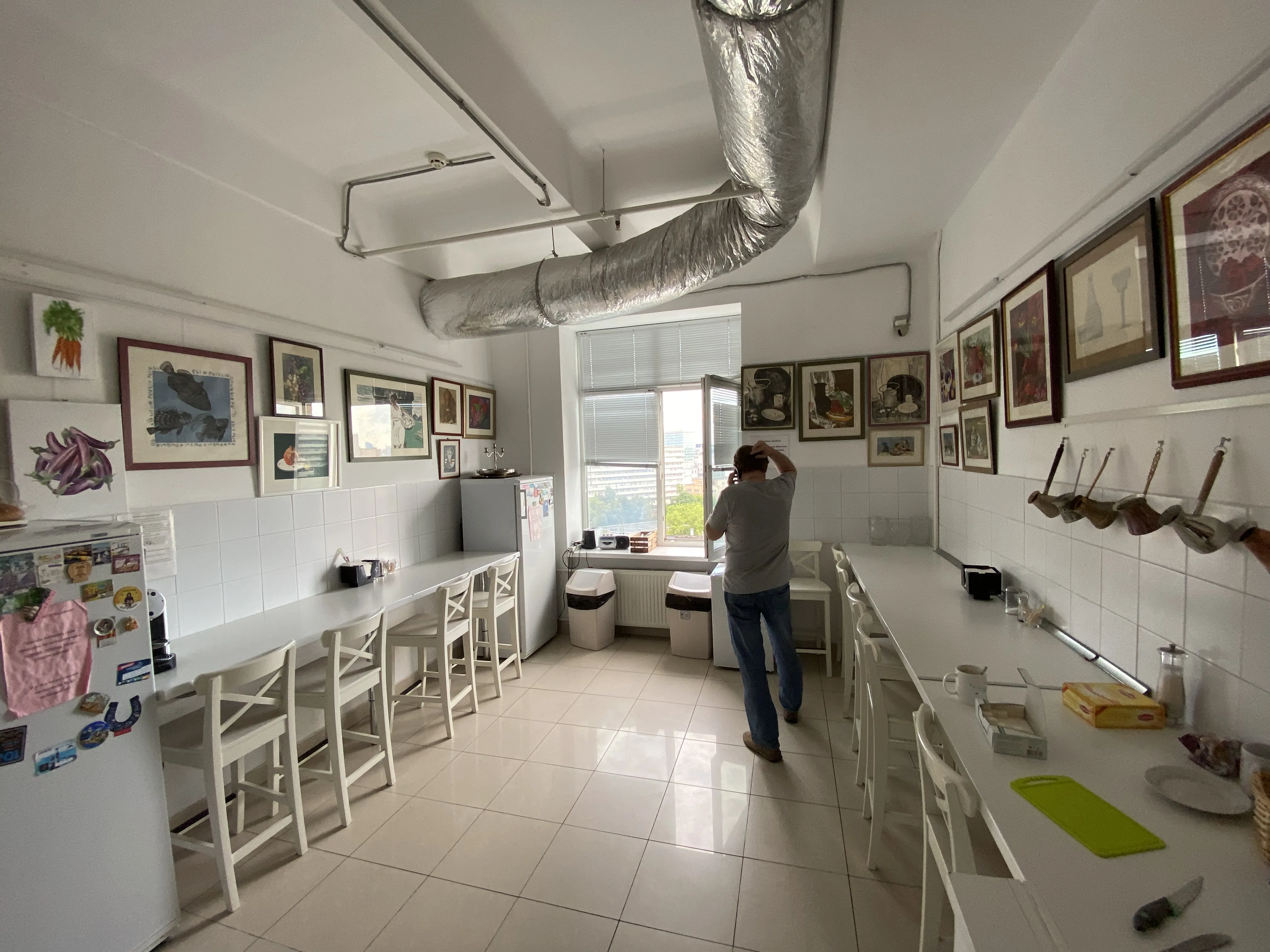 Офис с датами и картами, фото 14
