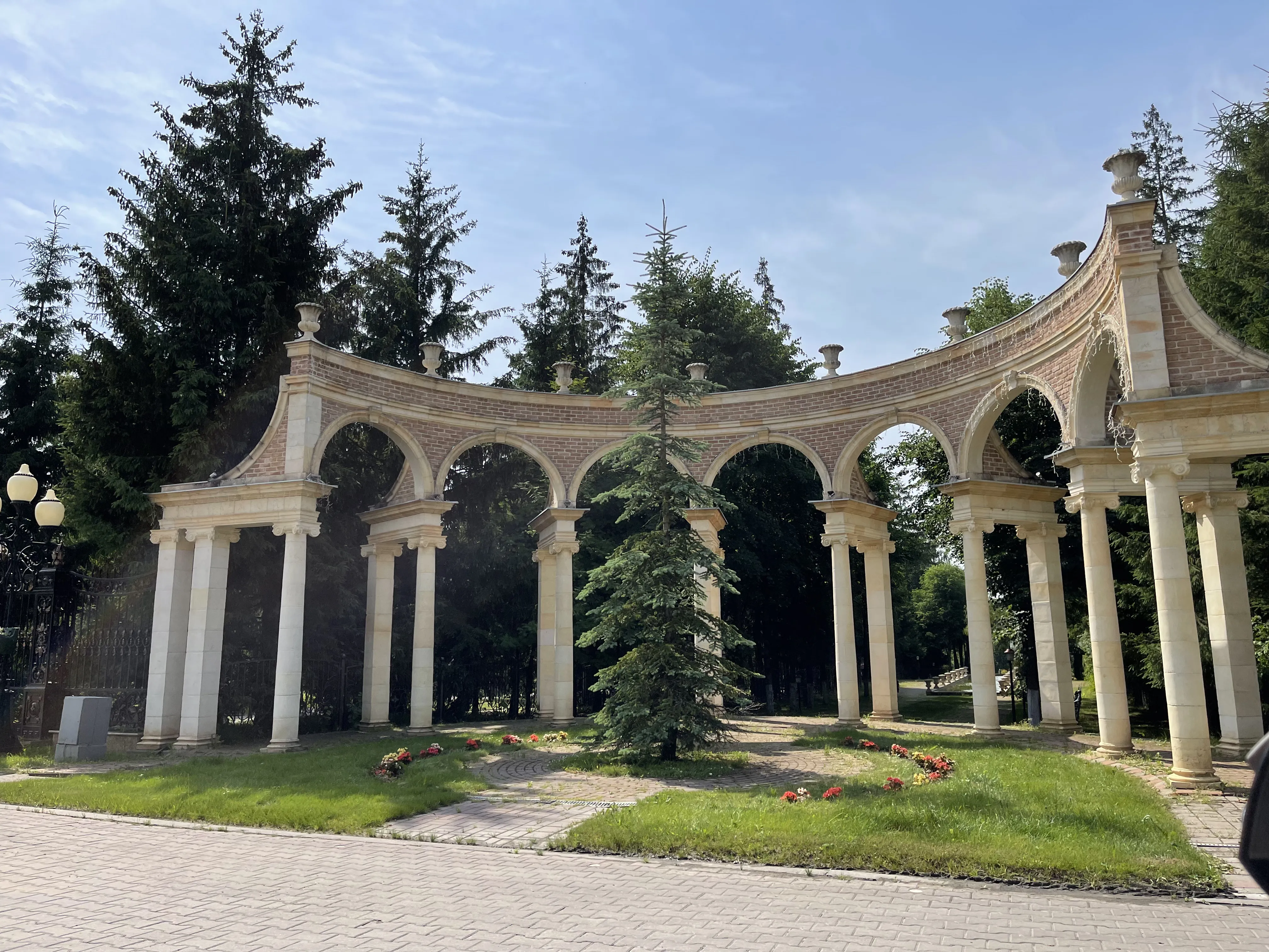 Классический особняк с эркерами, фото 12