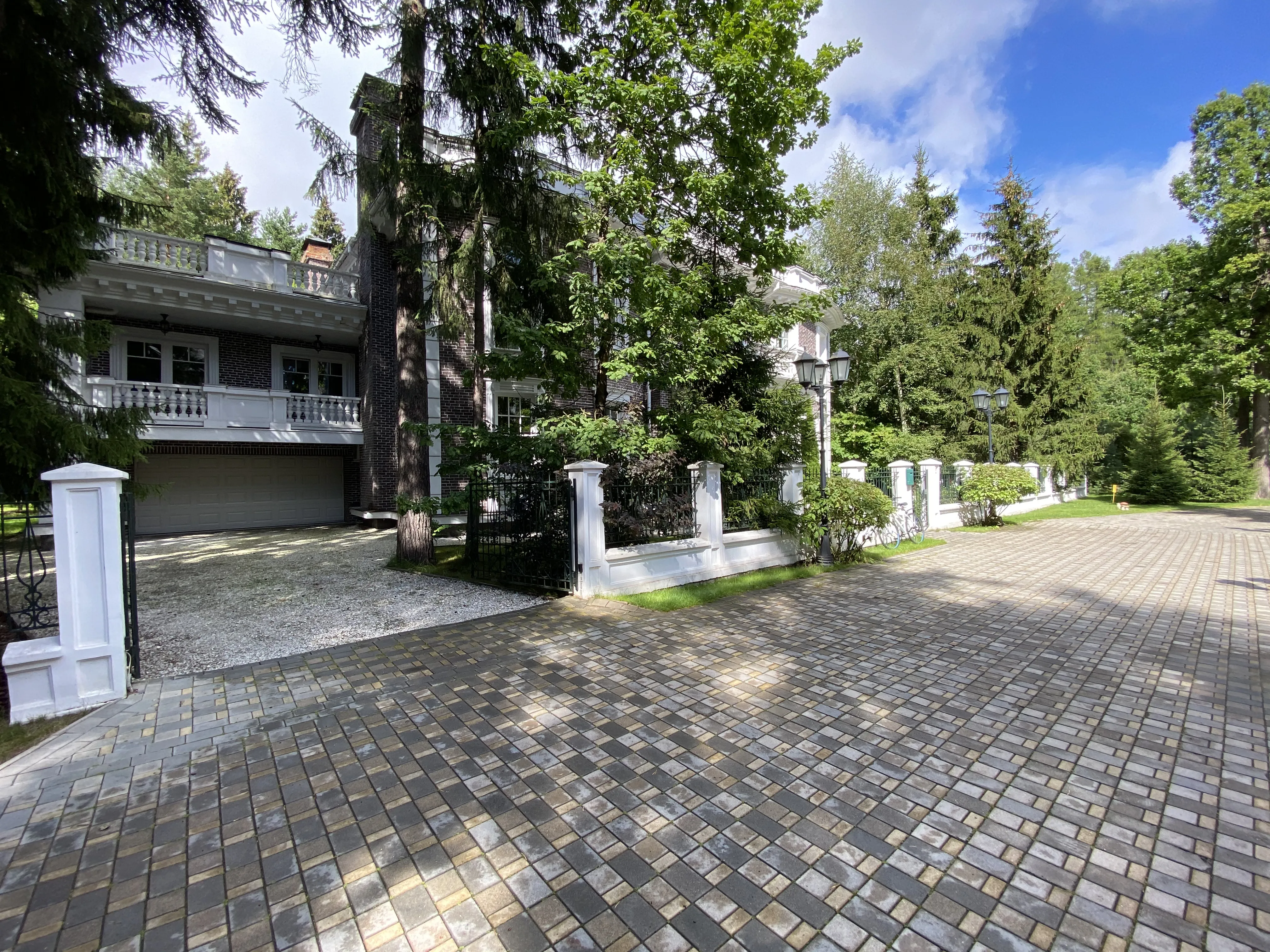 Кирпичный особняк с циркулем, фото 5