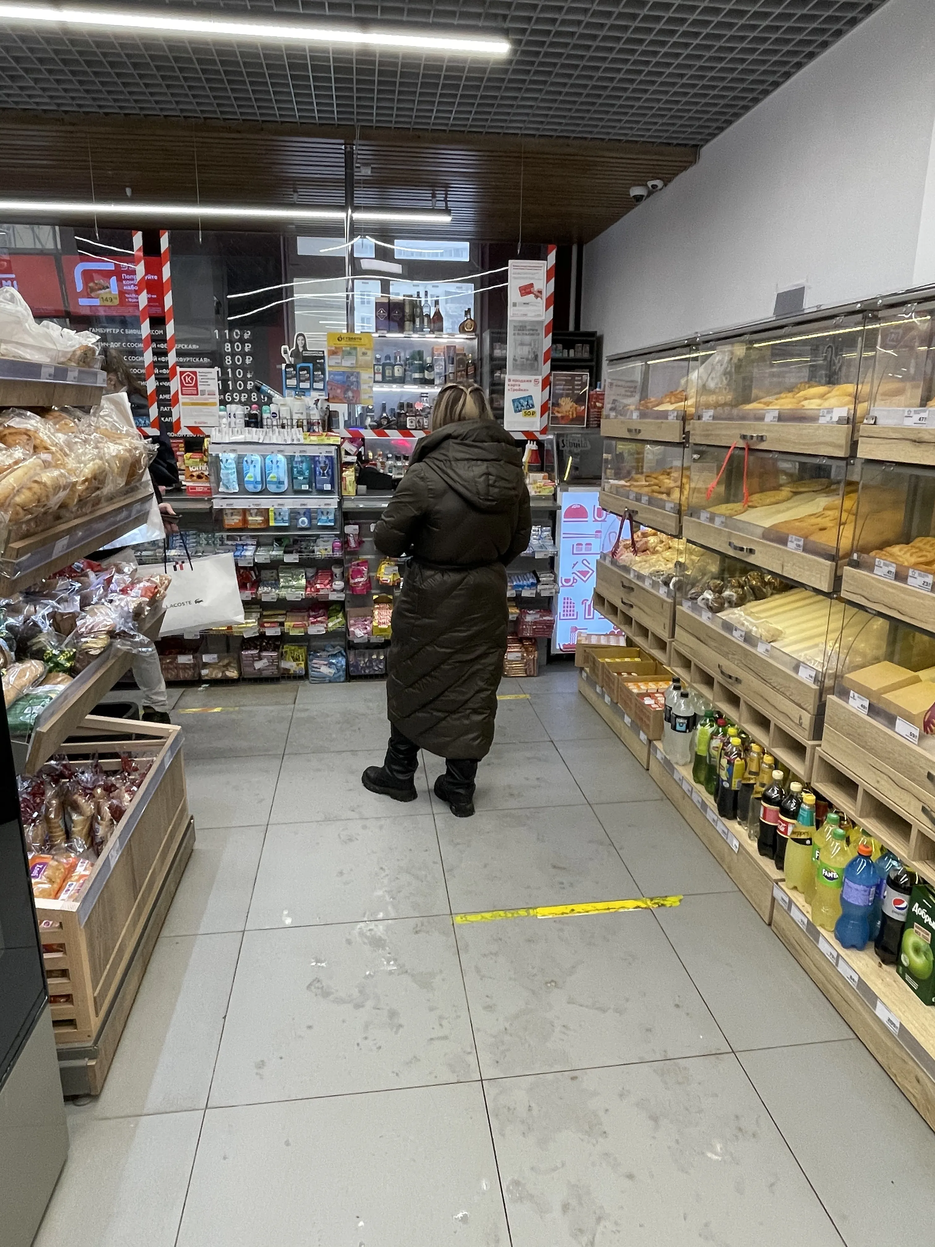 Магазин со сквозным проходом, фото 5