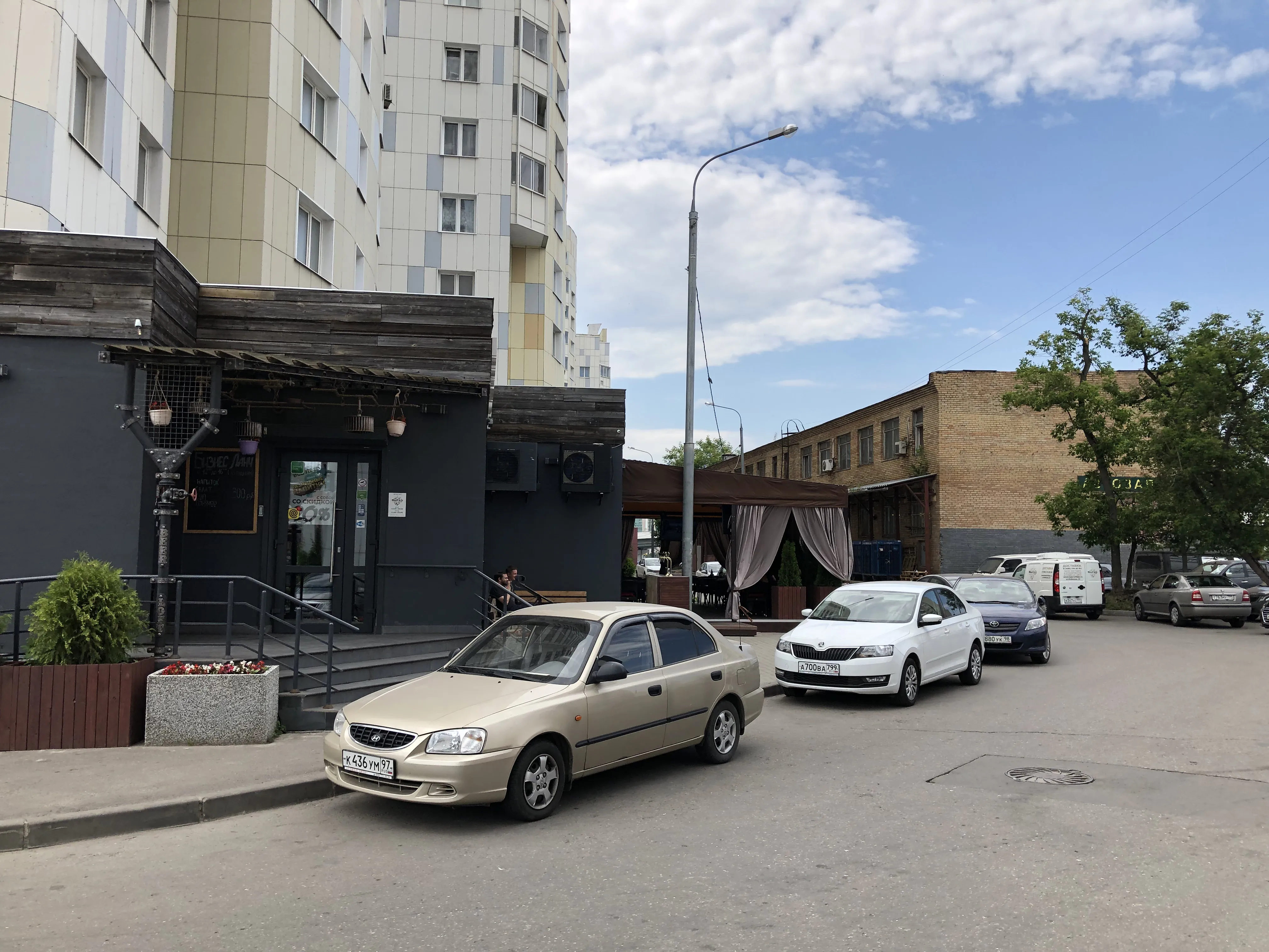 Бар с деревянным лофтом, фото 23